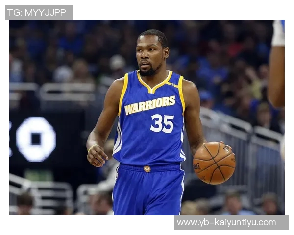 杜兰特赛季开局表现惊艳场均30分高效命中率限制对手运动战表现不佳 杜兰特赛季开局表现惊艳场均30分高效命中率限制对手运动战表现不佳