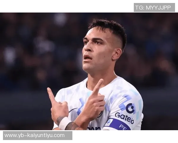 劳塔罗对齐沃换人决定不满摔水瓶表达愤怒情绪 劳塔罗对齐沃换人决定不满摔水瓶表达愤怒情绪