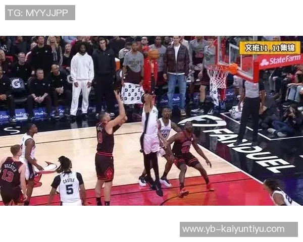 武切维奇谈文班的三分球能力让防守者感到无能为力