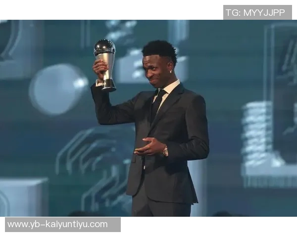 前皇马球员批评维尼修斯称球队规矩丢失依旧有C罗和劳尔的影子