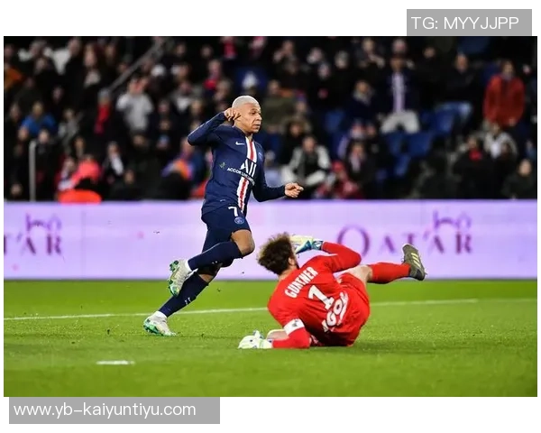 巴黎狂潮无止境半场4-1后10打10仍疯狂进攻再添3球